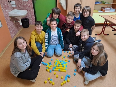 Stavby z kociek - modelovanie