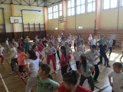 Farebný týždeň zdravia - Zumba s Nikou