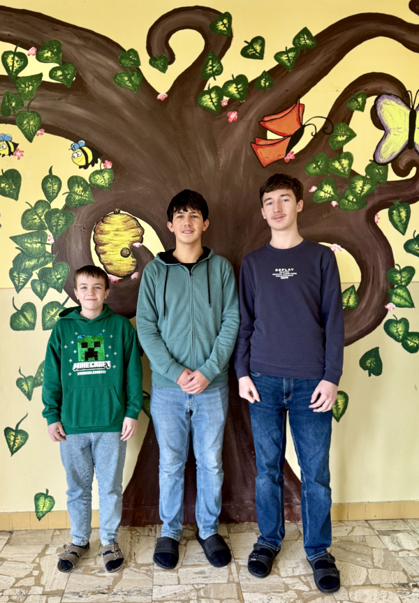 Naši žiaci úspešní na dejepisnej olympiáde!