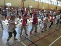 ETŠ: Zumba – stáva sa veľkým hitom na našej škole