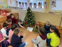 „Christmas Cards Exchange among different countries“